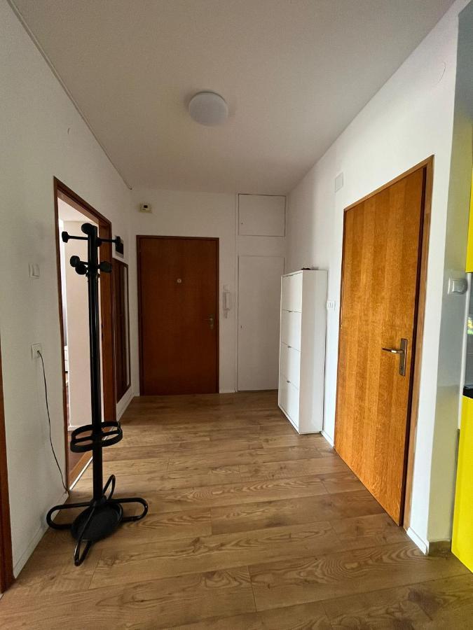 Apartman Kata *